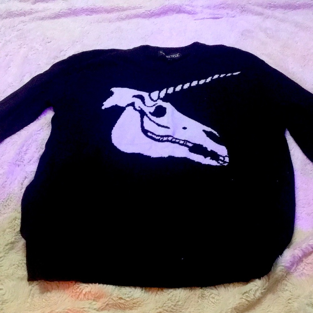 Skull Sweater